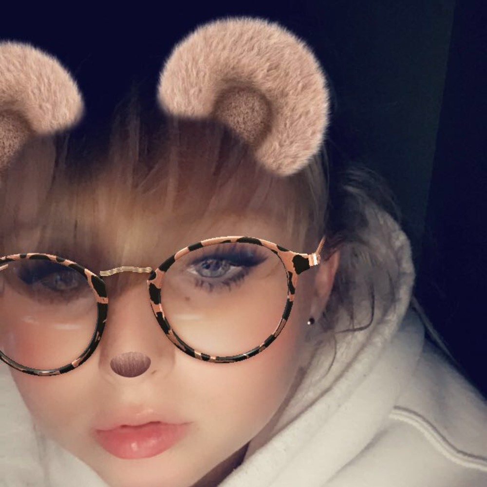 Meet your Posher, Mckinzie